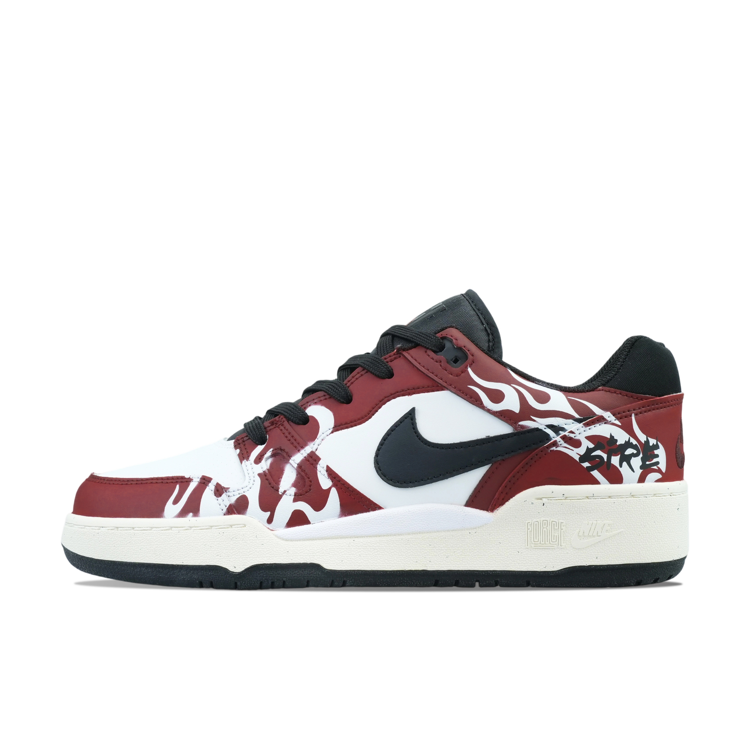 

Nike Полноразмерные низкие скейтборд кроссовки мужские white red