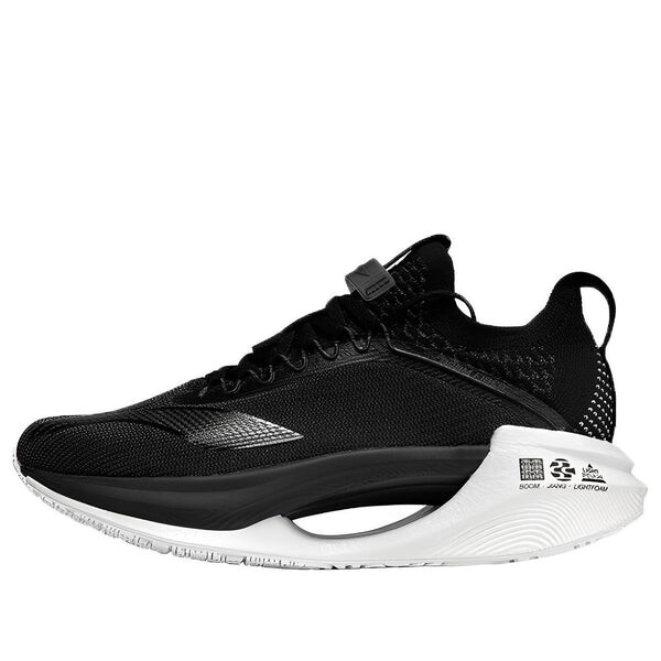 

Кроссовки необходимы Li-Ning, черный
