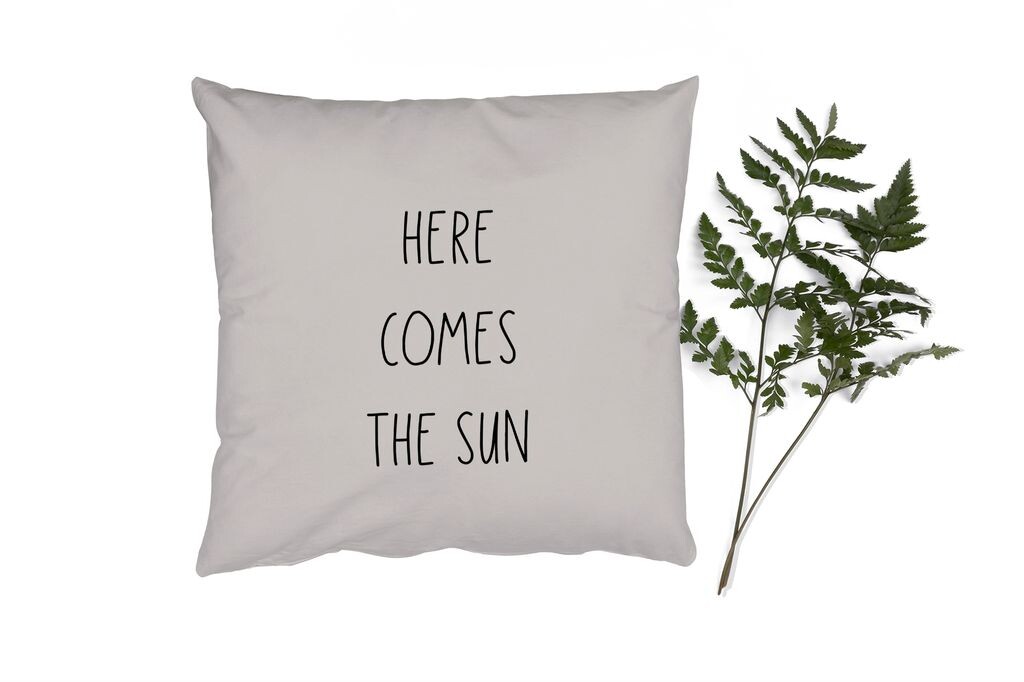

Декоративная подушка MuchoWow диванная подушка для гостиной декоративная подушка 60 x 60 см Вот приходит солнце - текст - цитаты - солнце - лето - чехол на подушку - хлопчатобумажная ткань - декоративные наволочки