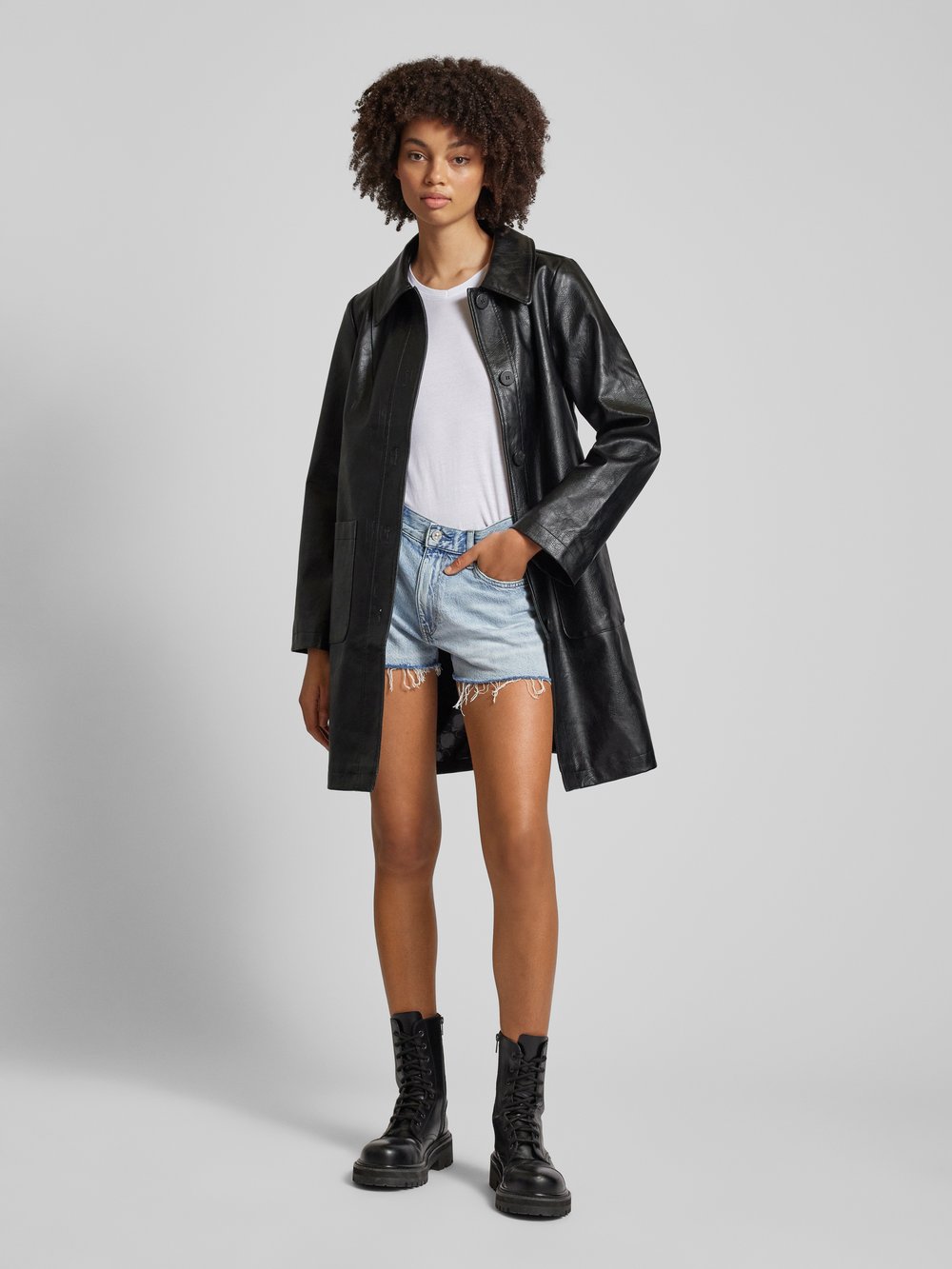 

Джинсовые шорты с эффектом поношенности G-Star Raw, светло-голубой