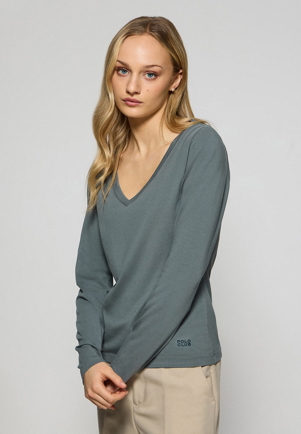 

Топ с длинными рукавами SINGLE V NECK BLOCK TRACY Polo Club, серый
