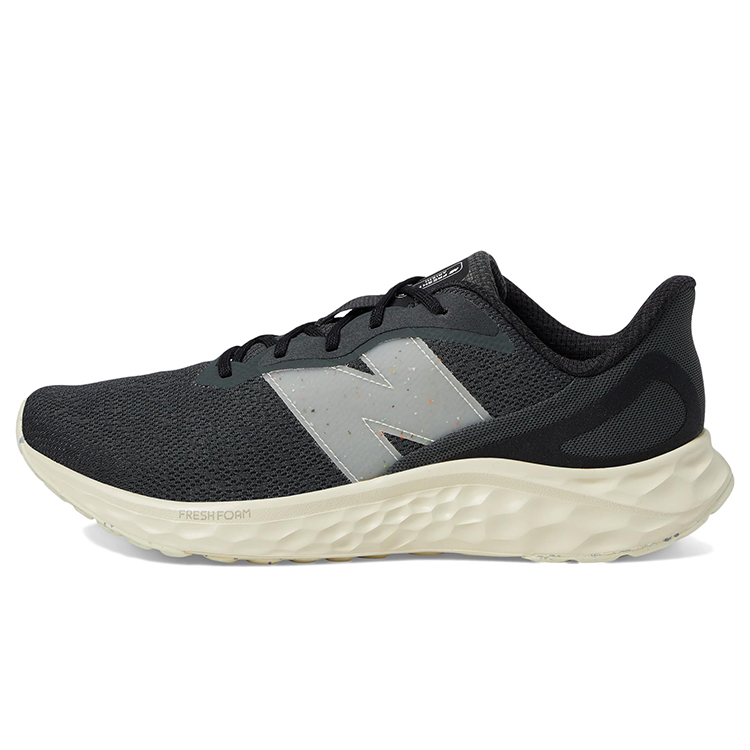 

Fresh Foam Arishi V4 'Blacktop Angora' New Balance, черный