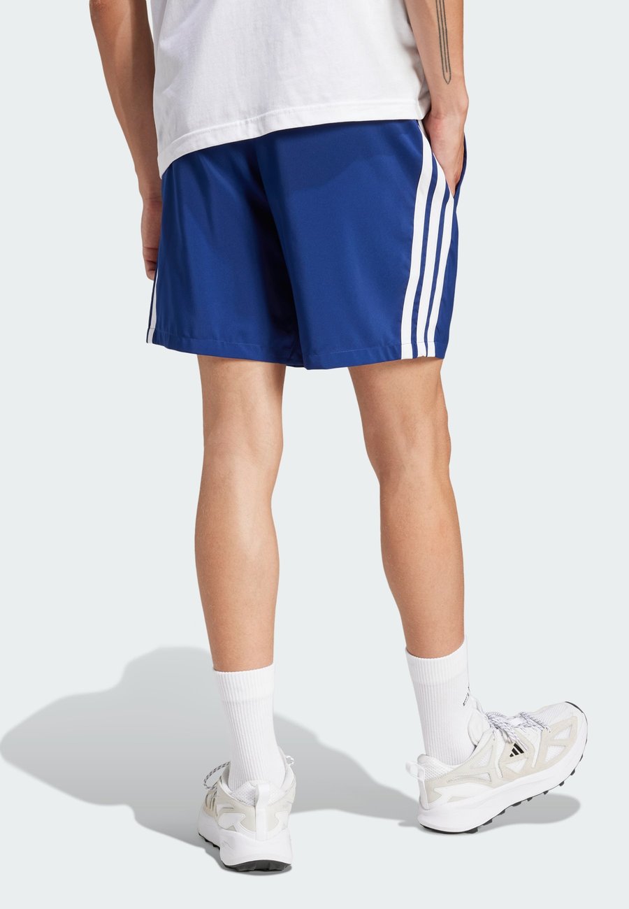 Спортивные шорты Adidas Sportswear CHELSEA, Dark Blue/White/Dark Blue — фото 2