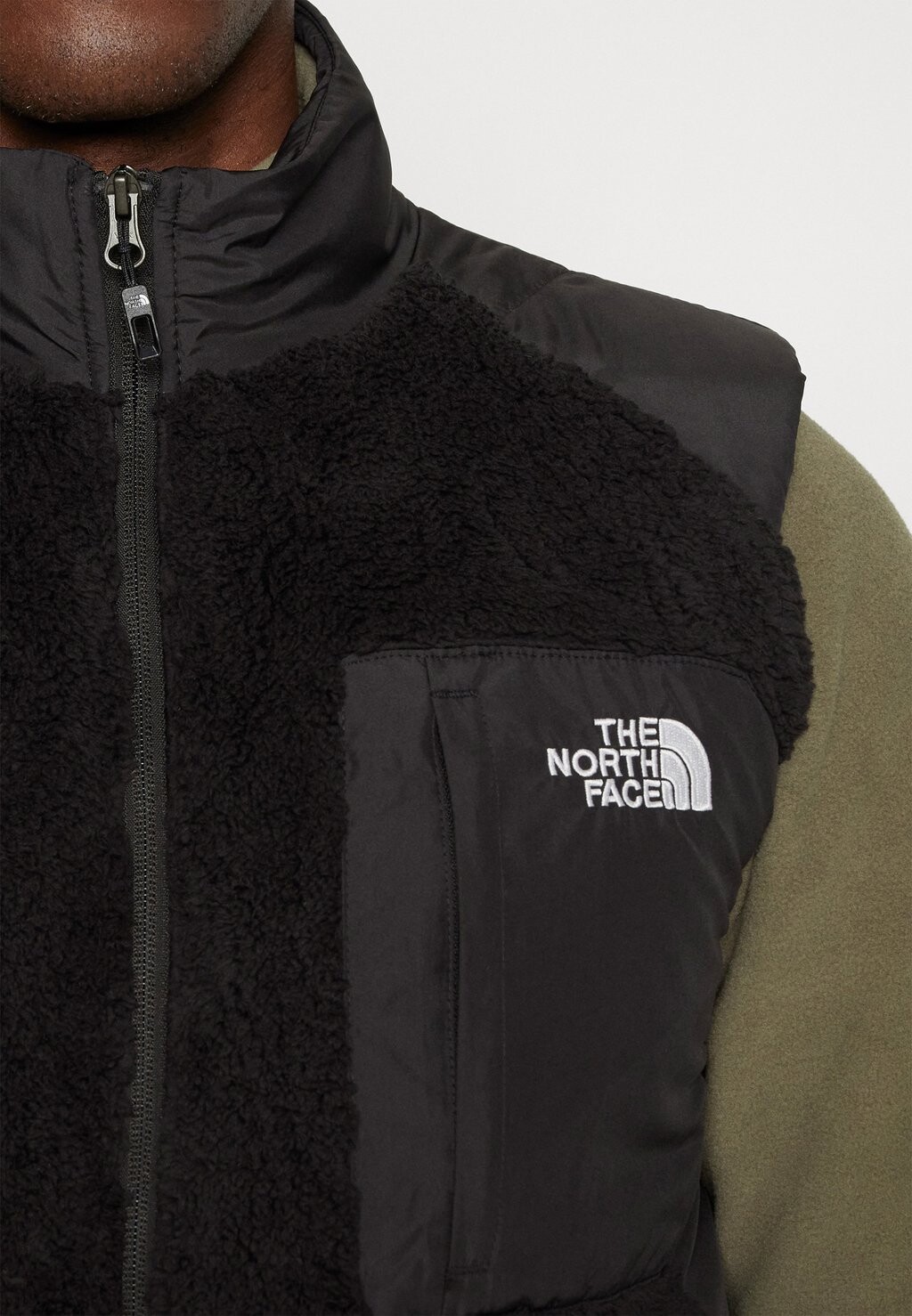 

Жилет Juncal Vest The North Face, черный