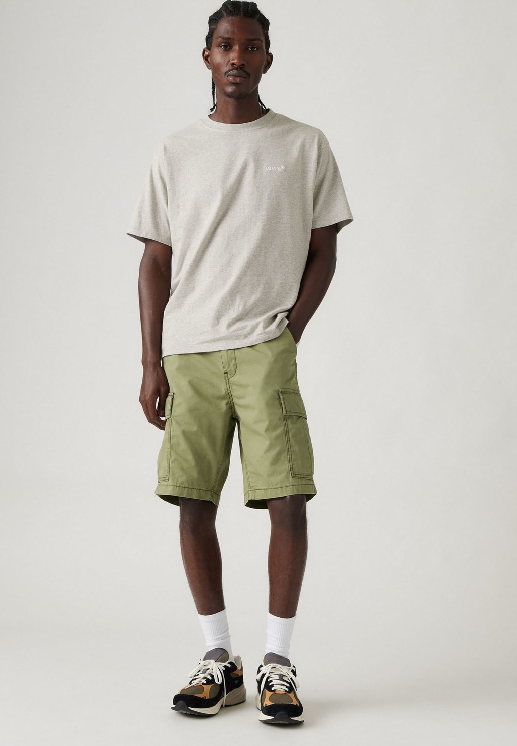 Шорты CARRIER CARGO Levi's, цвет Olive Night — фото 2