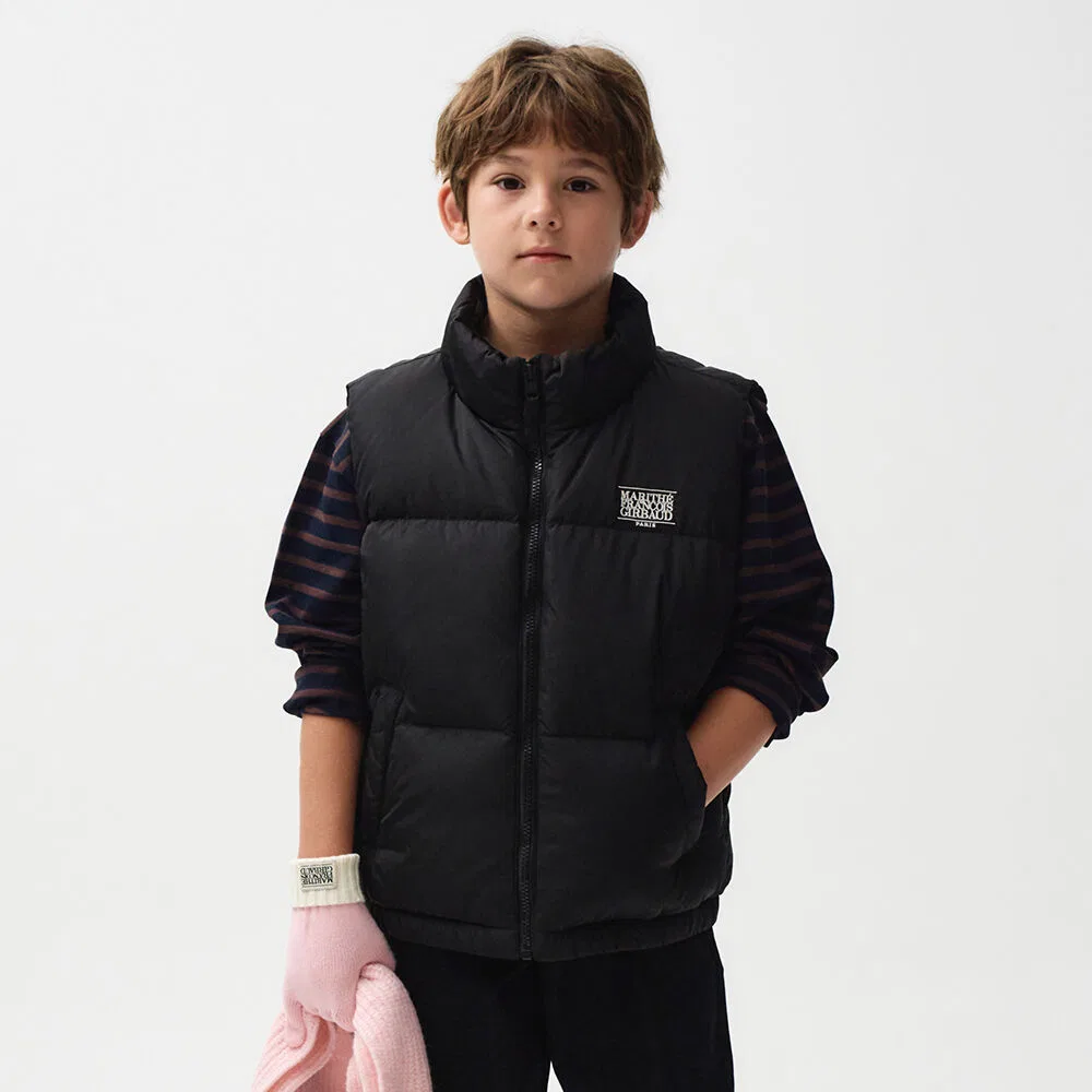 Детский чёрный жилет Marithé Kids Enfant Basic с утиным пухом