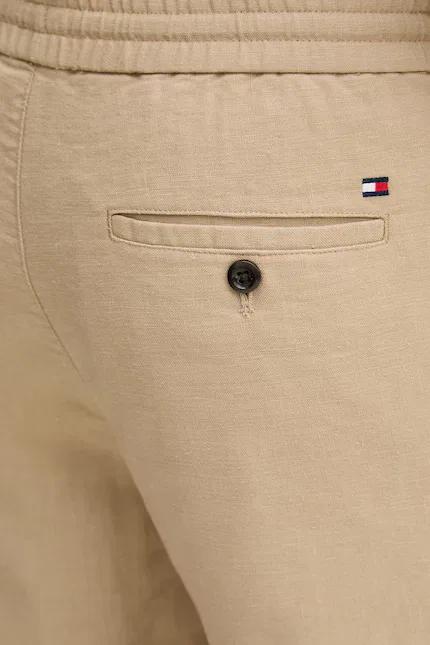 Брюки из льна с хлопком chinos Tommy Hilfiger, бежевый — фото 4