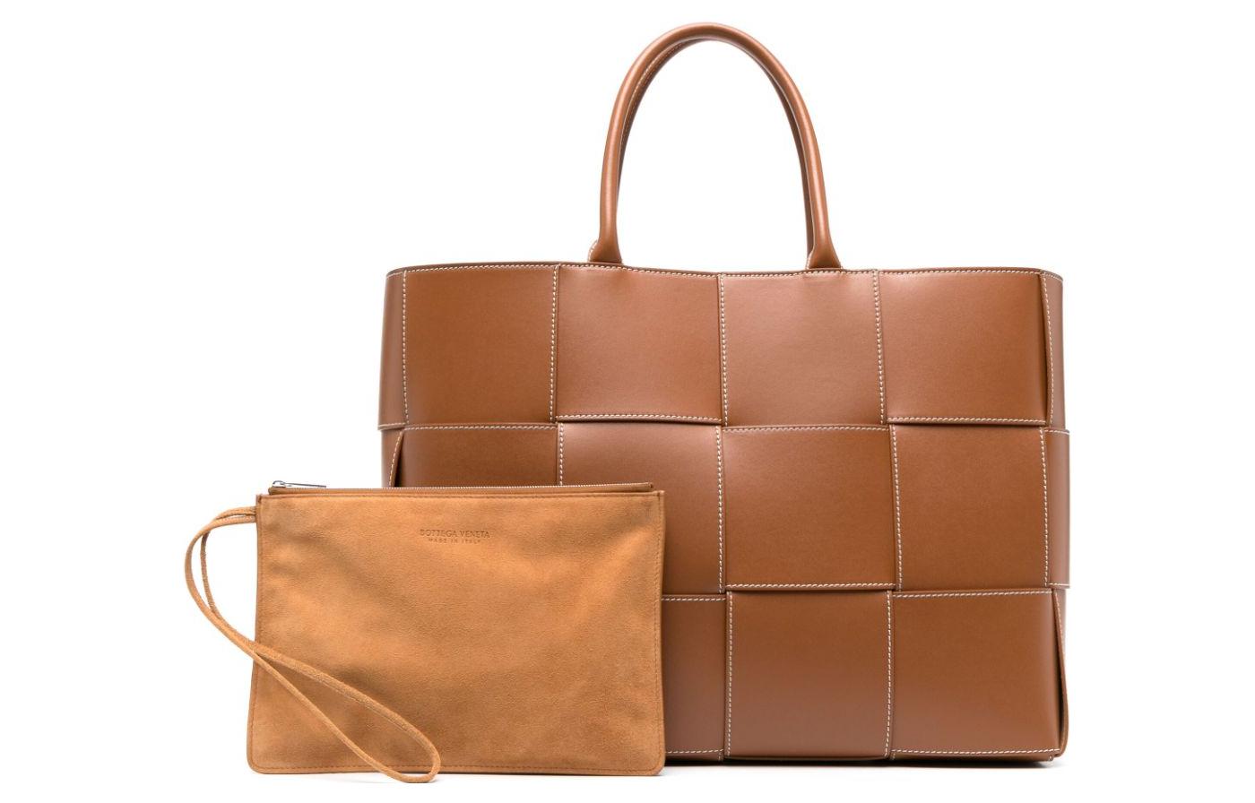 

Bottega Veneta Кожаная сумка мужская brown
