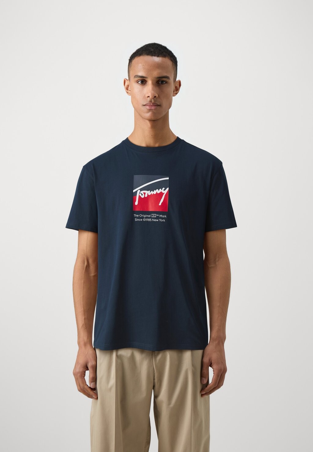 

Футболка с принтом Dna Tee Tommy Hilfiger, темно-синий