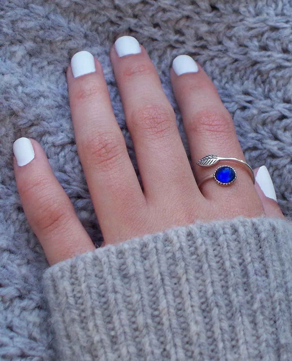 Крем для тела Recycled Vintage Cobalt 1960's Skin Cream Jar Sterling Silver Leaf Botanical Collection Ring Bottled Up Designs
