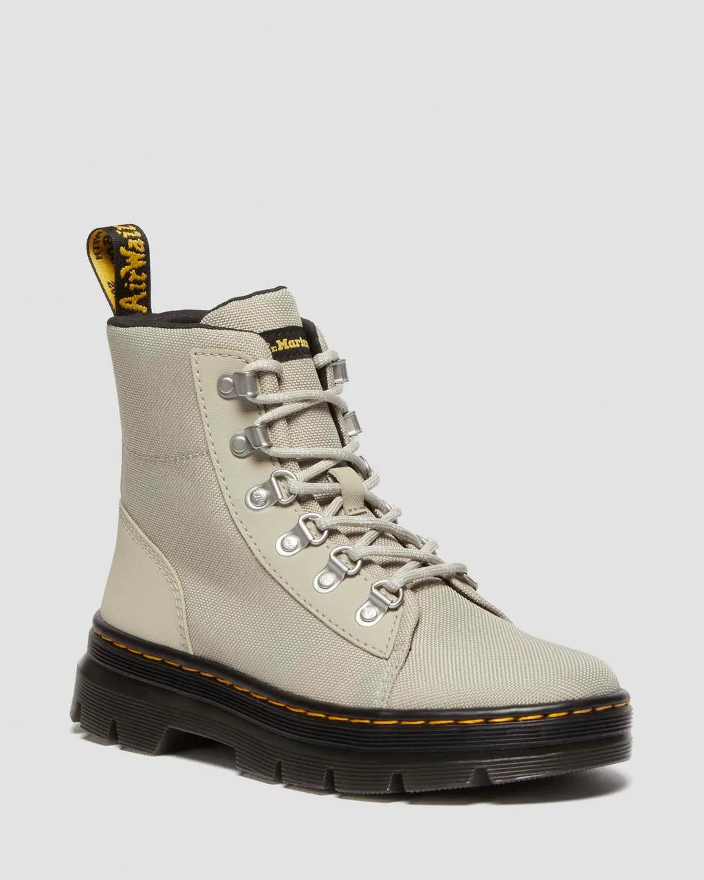 

Dr. Martens Combs Женские повседневные ботинки из полиэстера, цвет Stone — Ajax+Extra Tough Poly