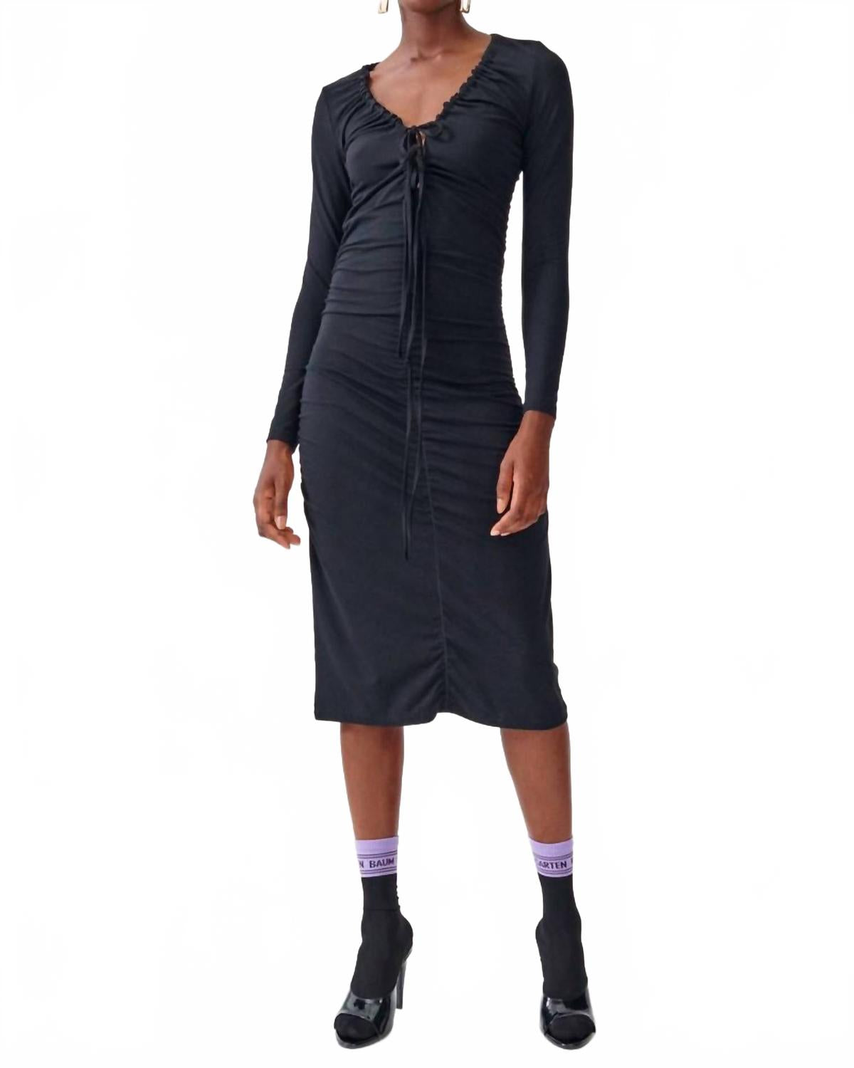 

Платье Jezelle миди черное BAUM UND PFERDGARTEN