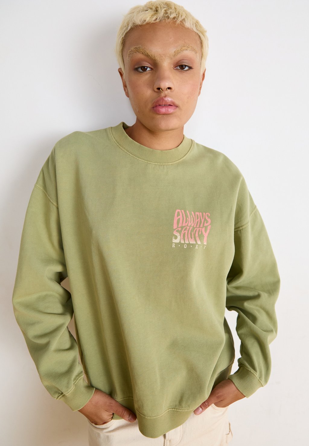 

Толстовка LINEUP OVERSIZED CREW Roxy, зеленый