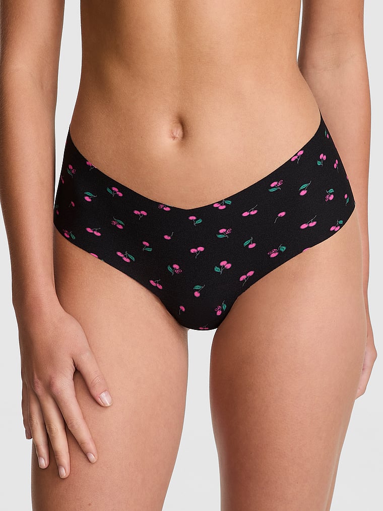 

Непоказные нахальные трусики Pink, smooth black cherry print