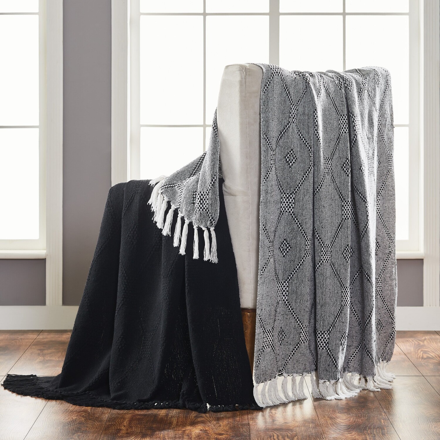 

Комплект из 2 ниток Modern Threads, 100 % хлопок, плед Chester размером 50x60 дюймов, цвет Black