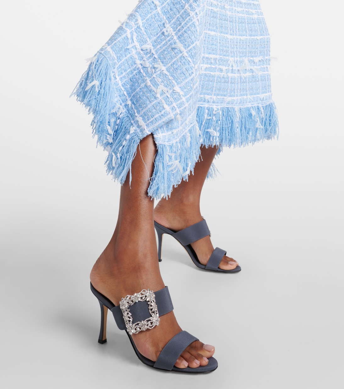 Балетки из крепдешина с декоративными элементами на мыске Manolo Blahnik, 4140 Navy — фото 4