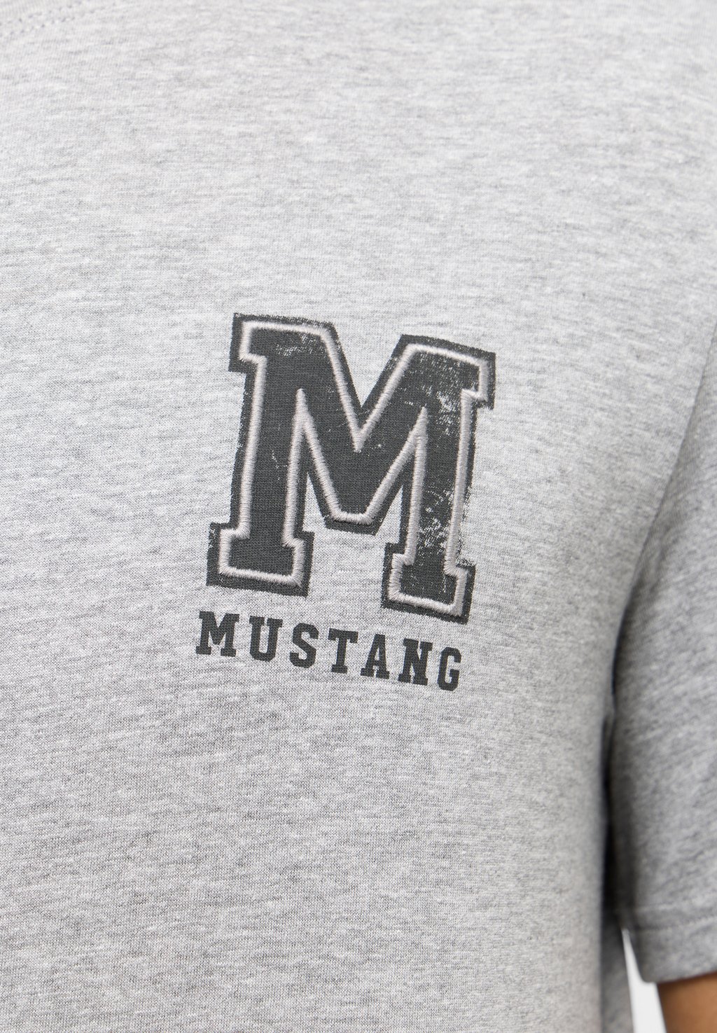 

Футболка с принтом Mustang, серый