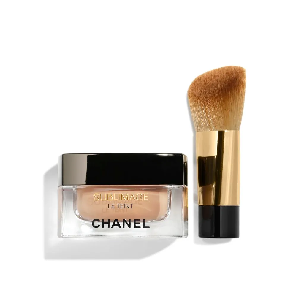 

Крем-основа под макияж, придающая сияние SUBLIMAGE LE TEINT Chanel, цвет beige tarro