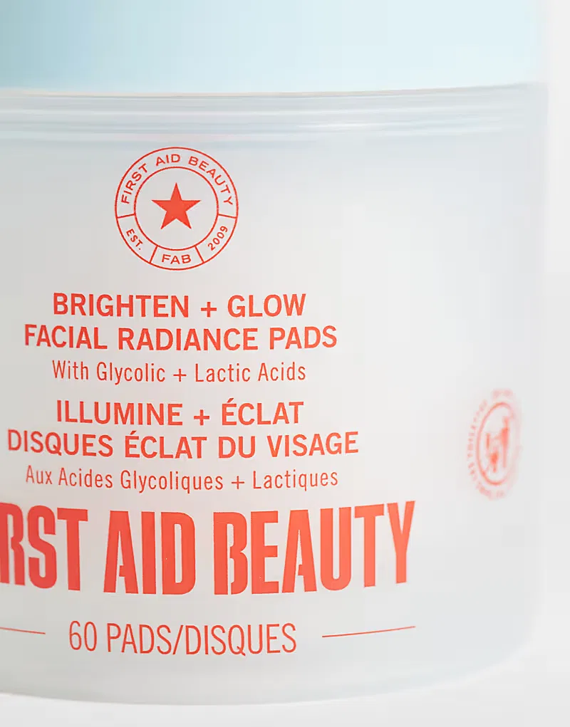 Крем для лица SPF FIRST AID BEAUTY Осветляющие подушечки для лица Brighten + Glow Facial Radiance Pads — фото 4