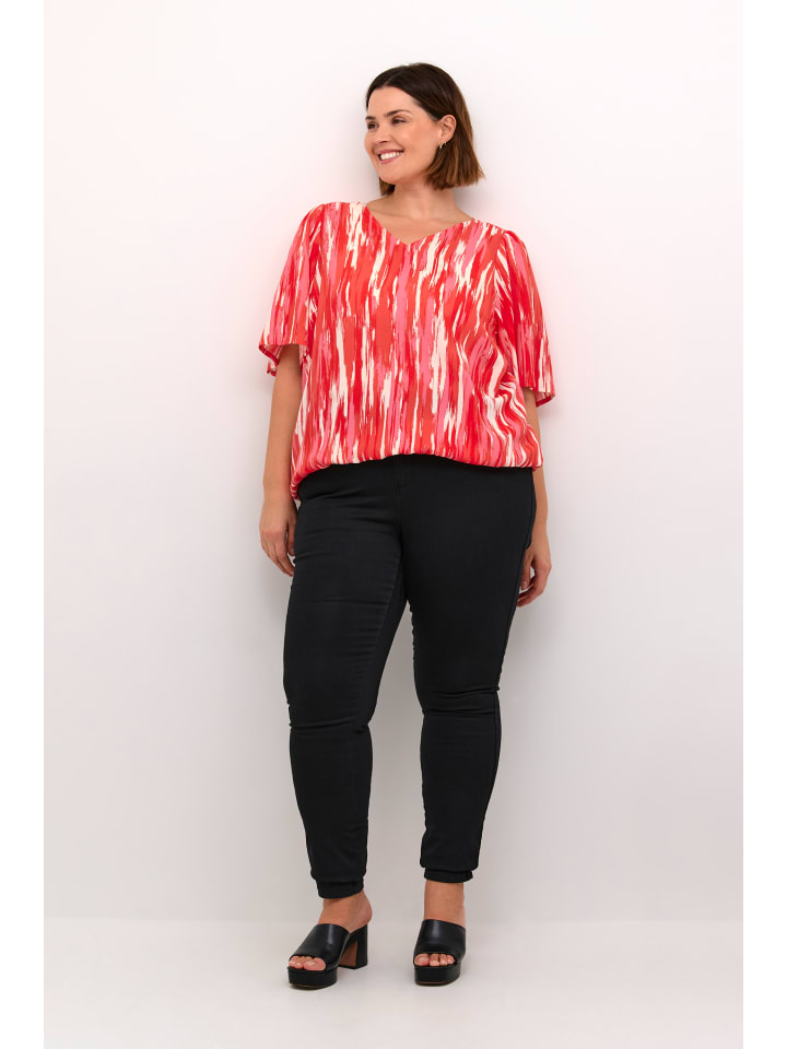 

Блузка KAFFE curve, цвет pink abstract print