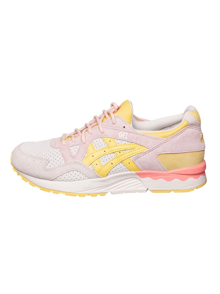 

Беговые кроссовки asics
