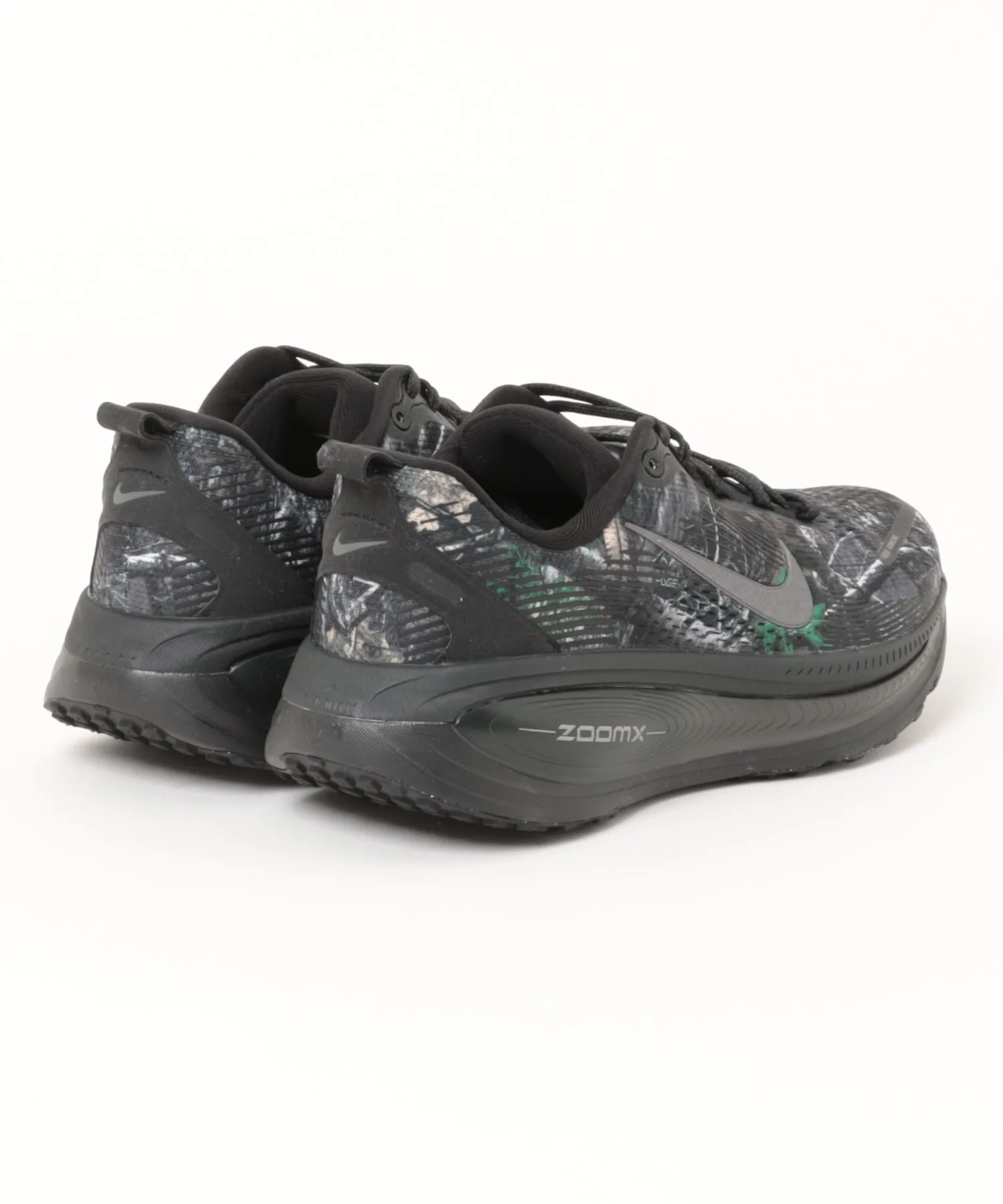 Мужские кроссовки с технологией ZoomX VOMERO 18 CM NIKE черные — фото 2