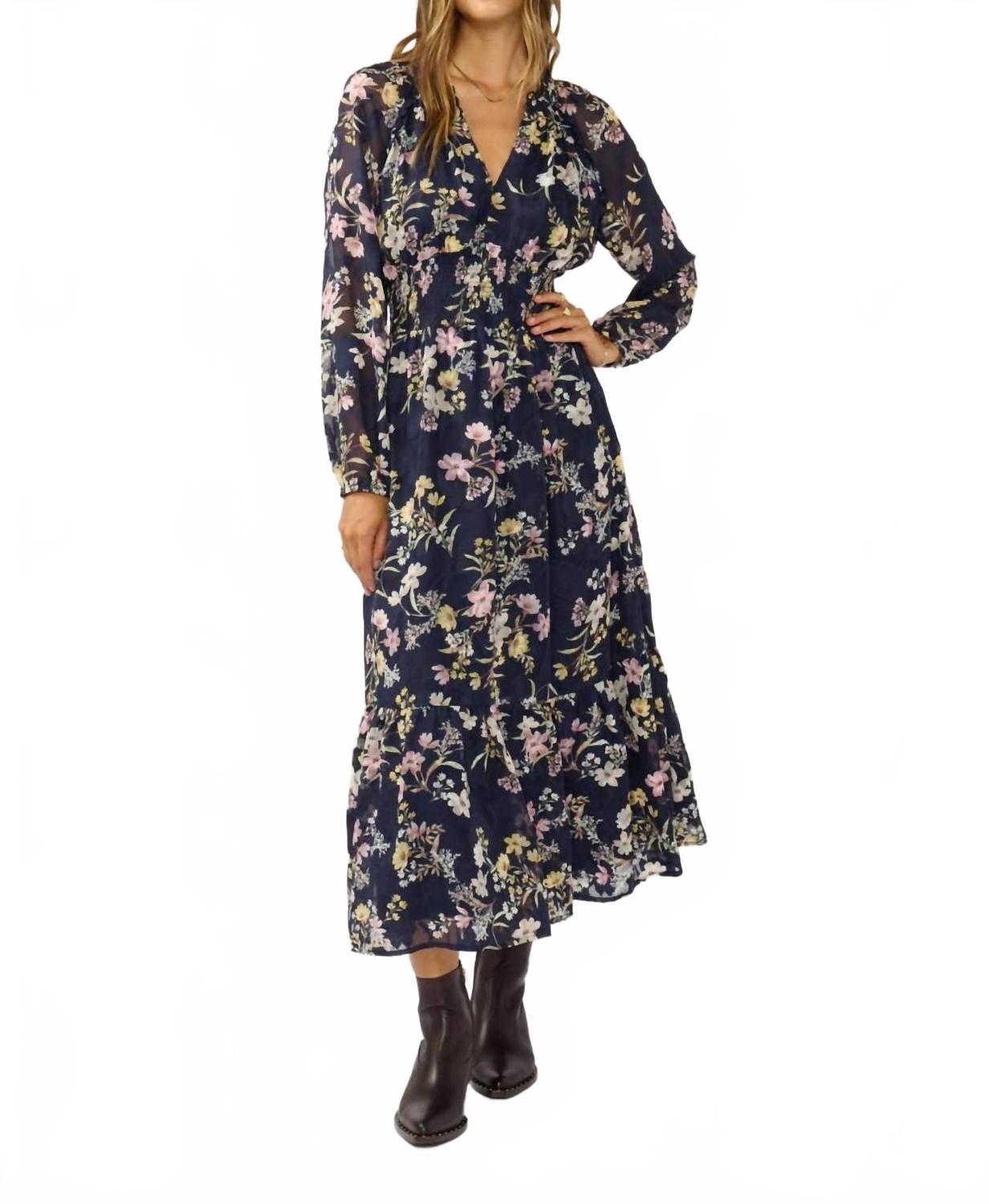 

LOVESTITCH Платье-макси Dusk Serenade синего цвета