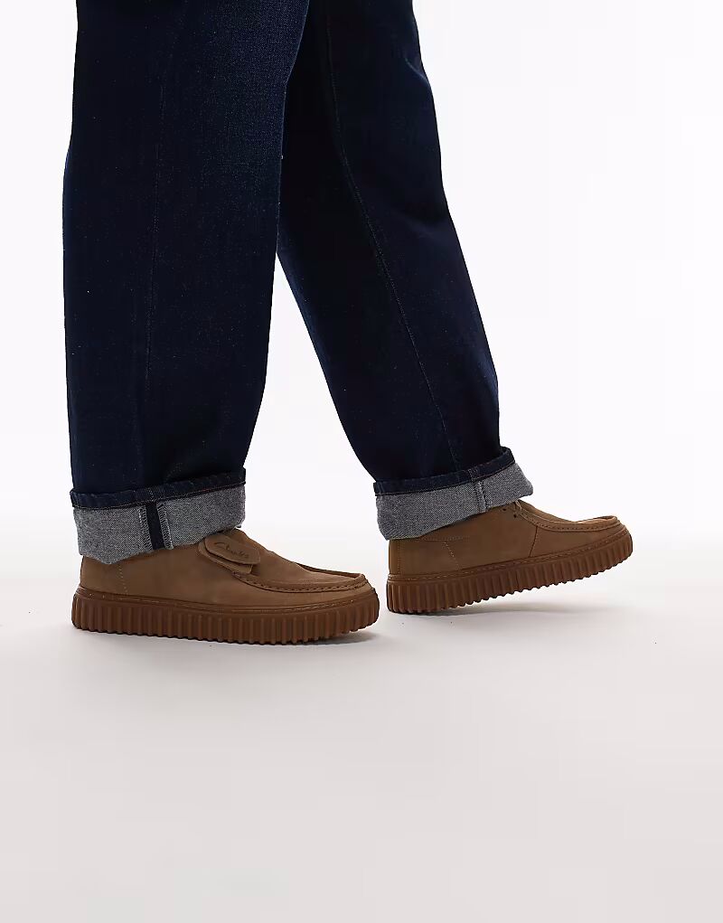 

Туфли Clarks Torhill lo из темно-песочной замши