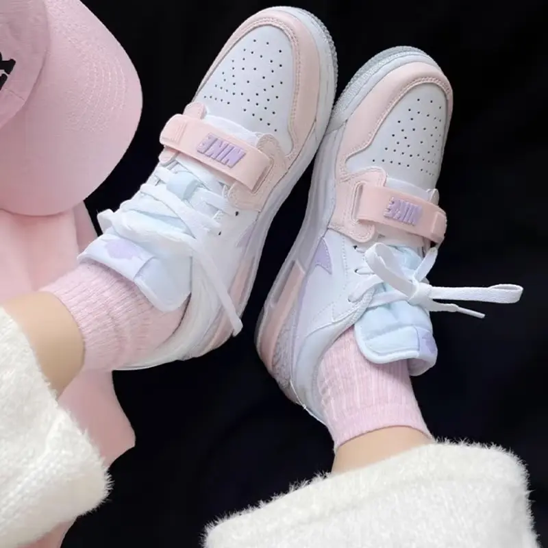 Баскетбольные кроссовки Legacy 312 Kids для начальной школы Jordan, розовый/фиолетовый — фото 3