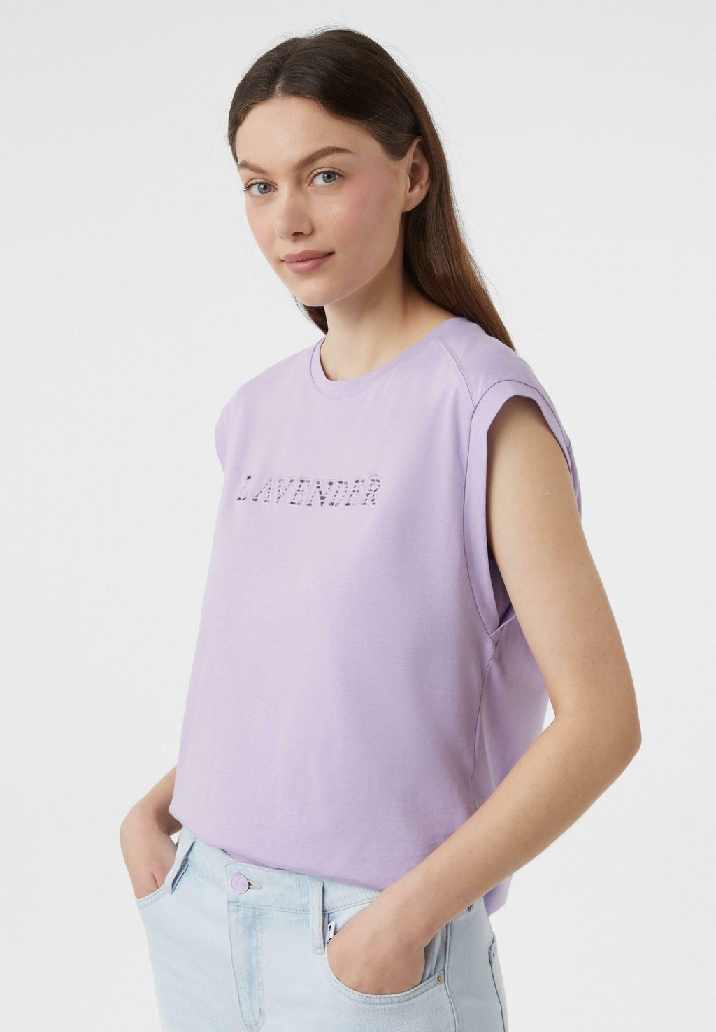 

Базовая футболка comma casual identity, сиреневый
