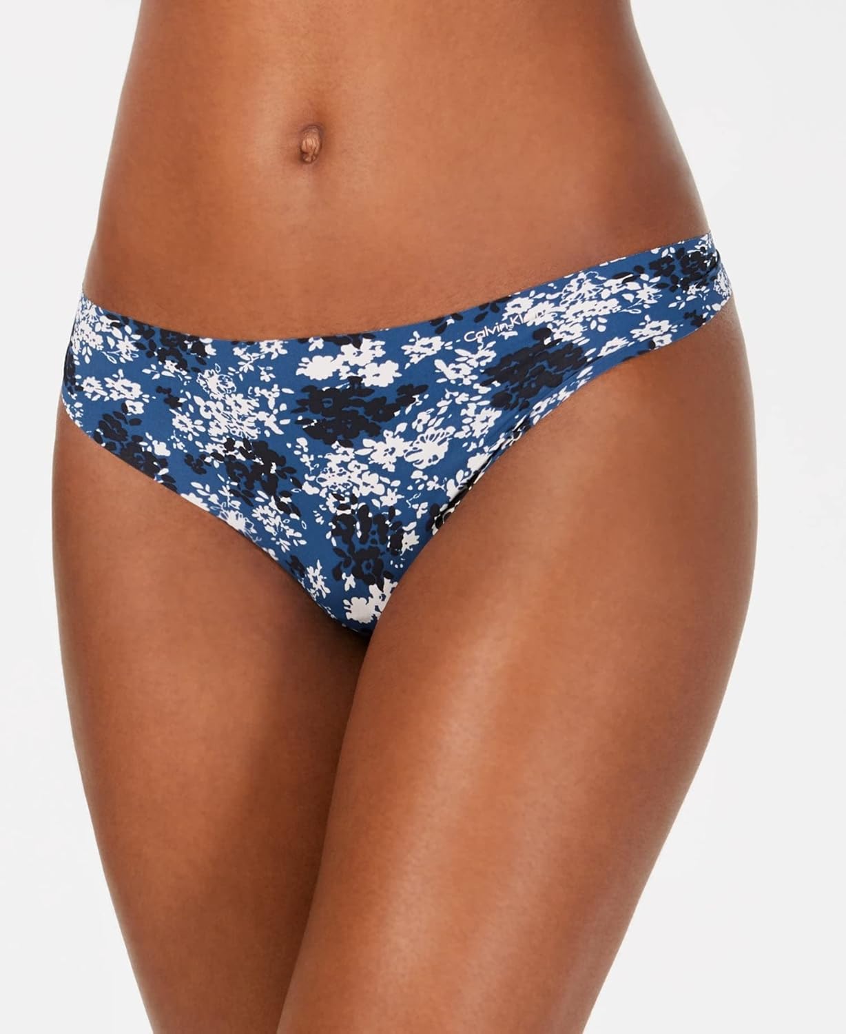 Calvin Klein женские трусики-стринги Invisibles Multi-pack Panty, Lyria Blue Floral — фото 3