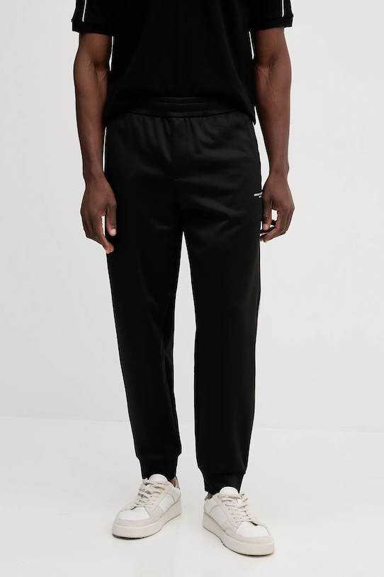 

Спортивные штаны Armani Exchange, черный