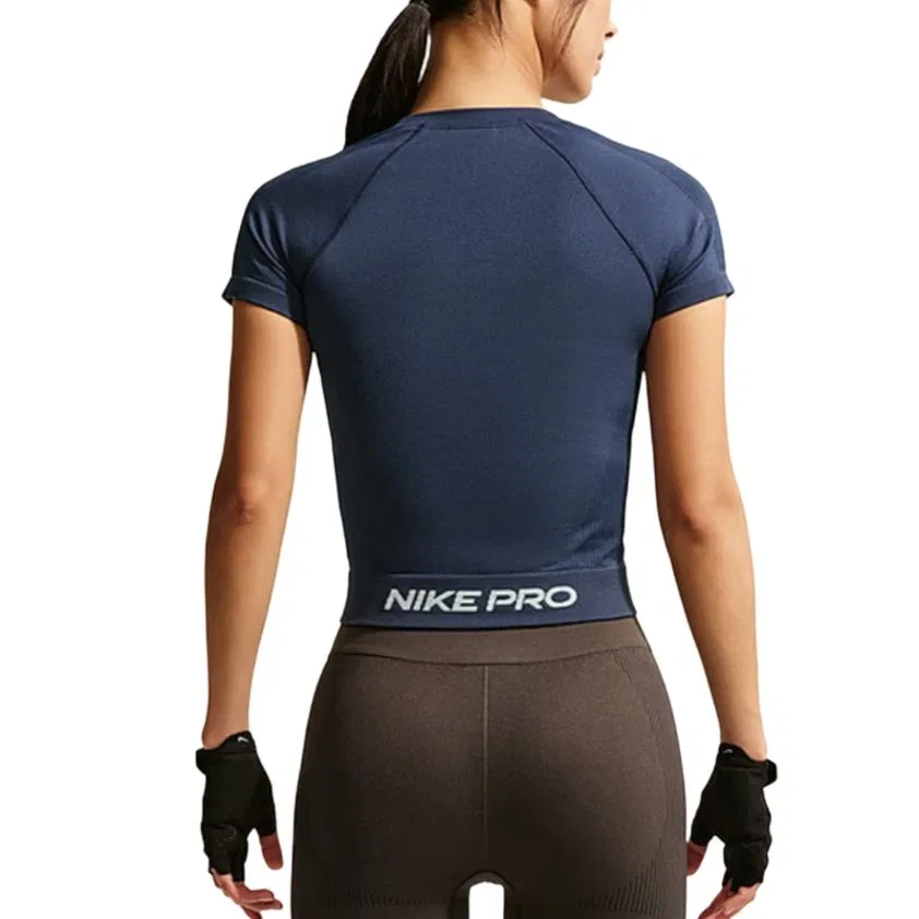 Футболка женская Nike синяя — фото 3