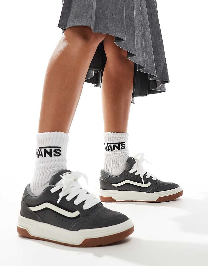 

Vans – Hylane – Кроссовки в Циннграу/Шварце