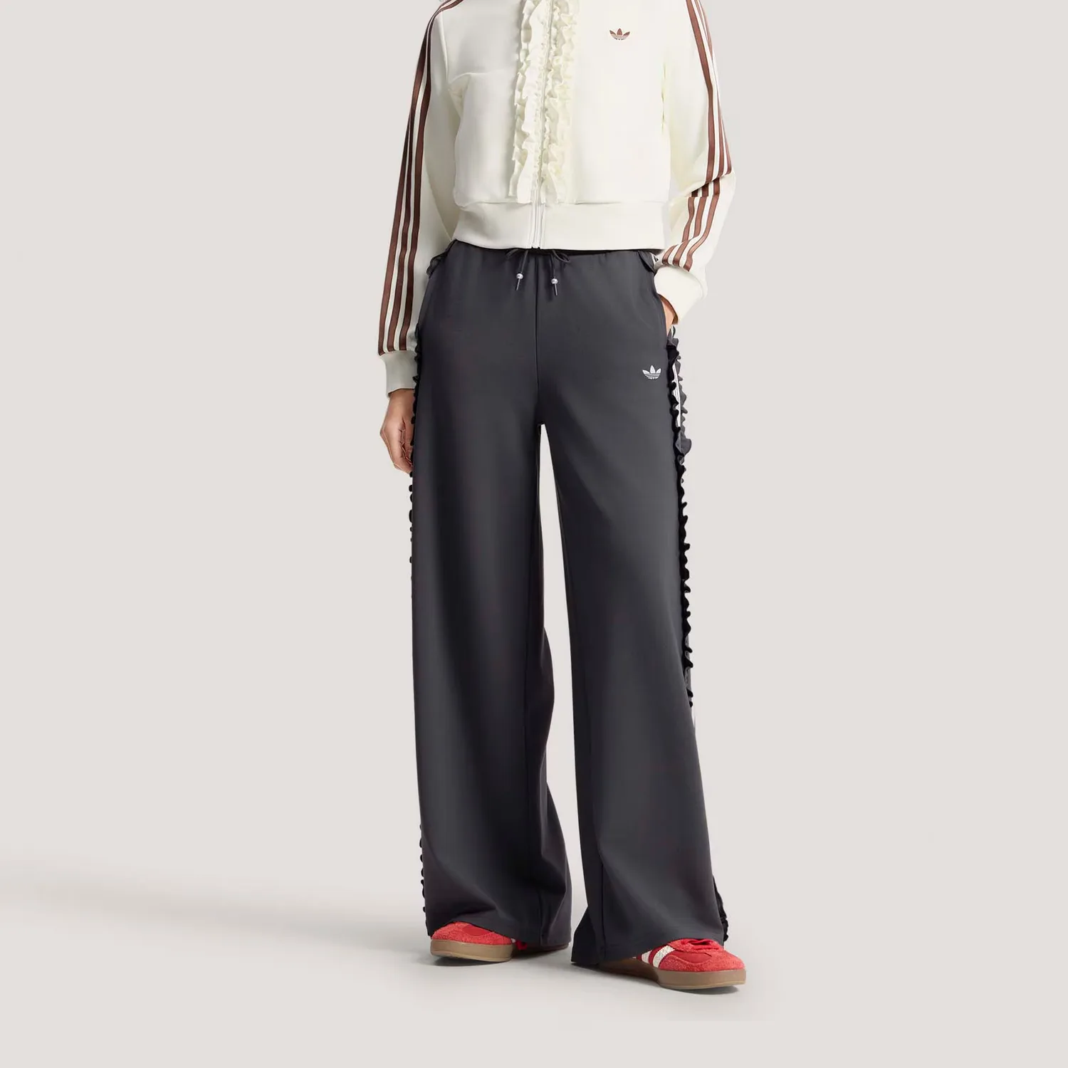 Брюки спортивные и спортивные штаны женские Adidas Originals, темно-серый — фото 4