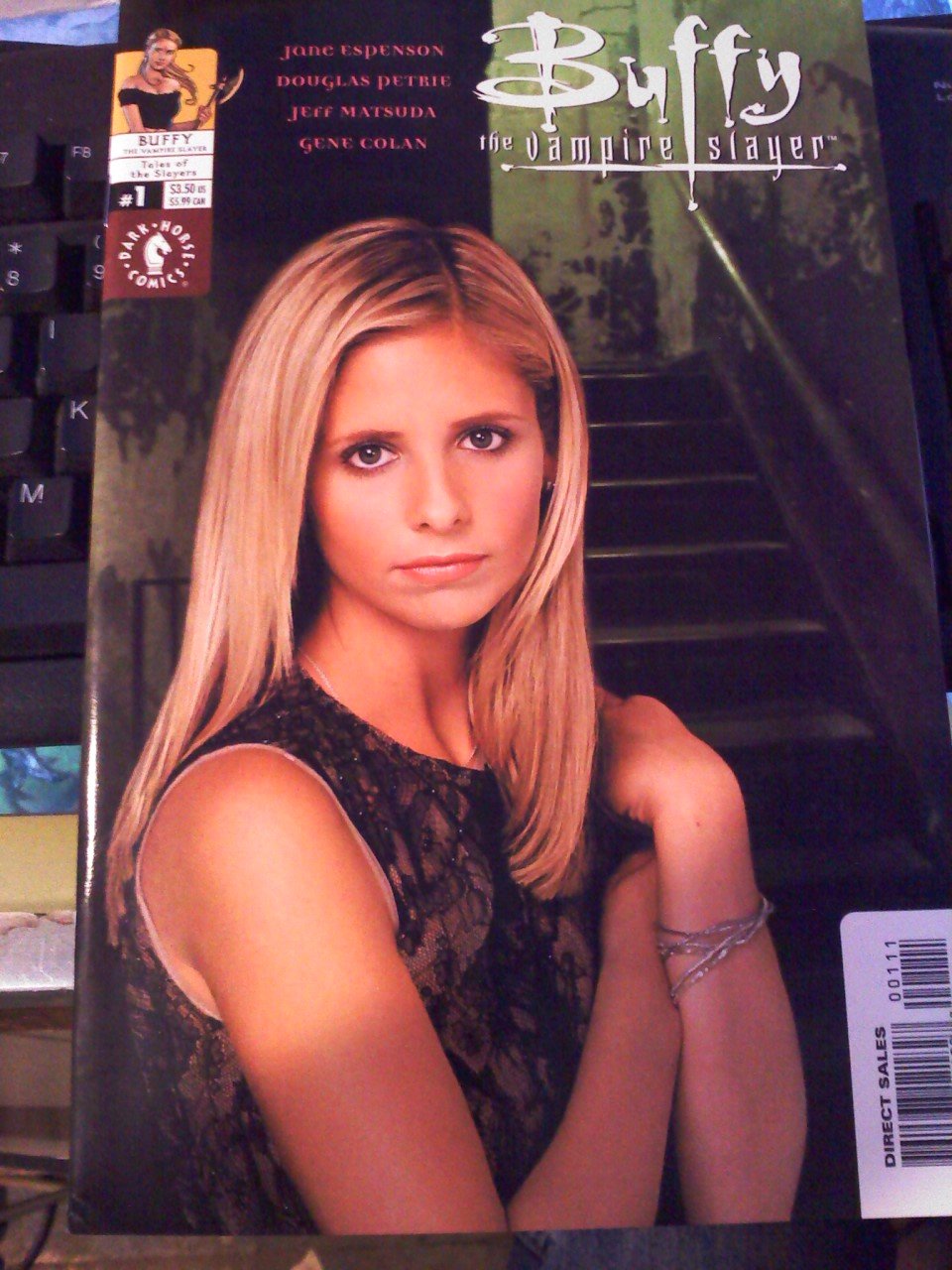 

Buffy the Vampire Slayer Tales of the Slayers #1 (Dark Horse Comics)