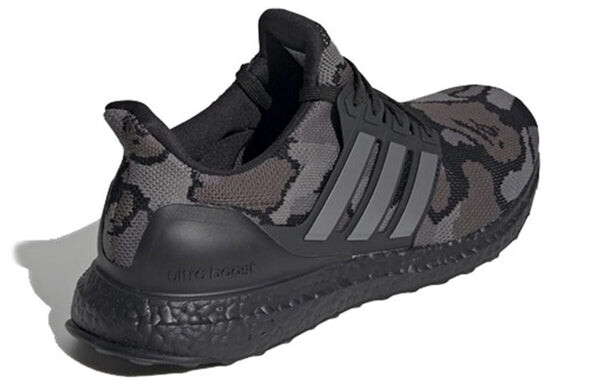 Кроссовки xa bathing ape ultraboost 4.0 Adidas, черный — фото 3