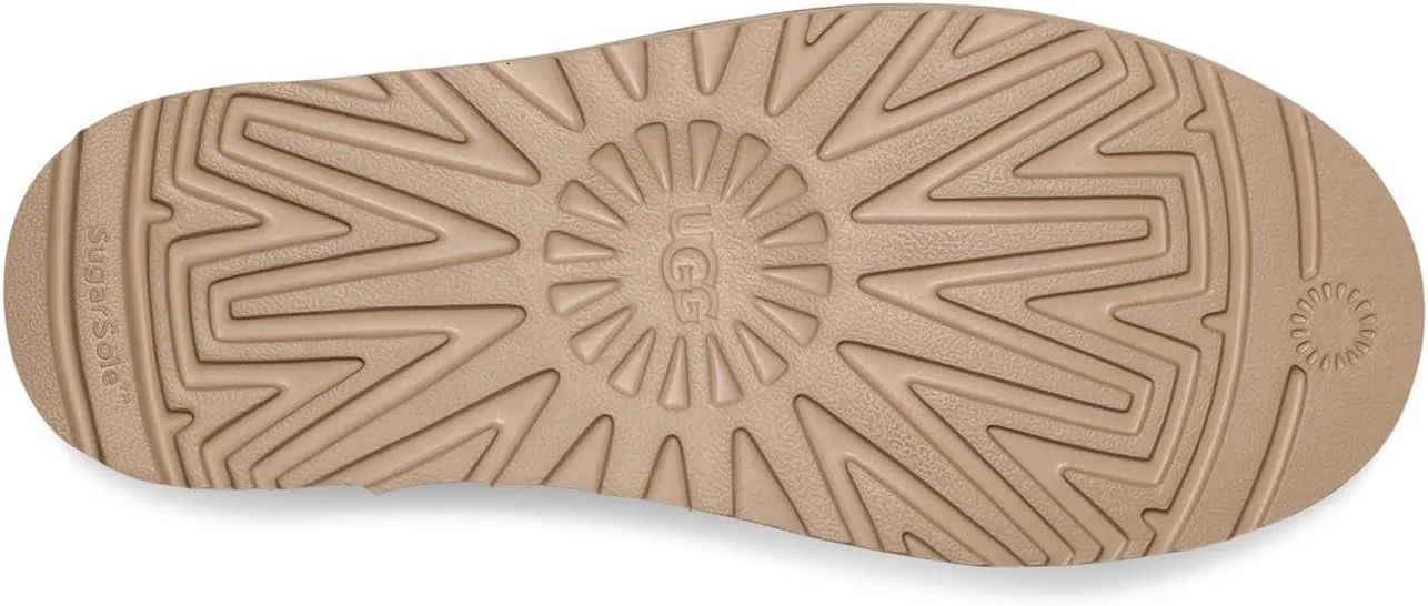 

Ботинки UGG unisex-adult Neumel Crafted Regenerate