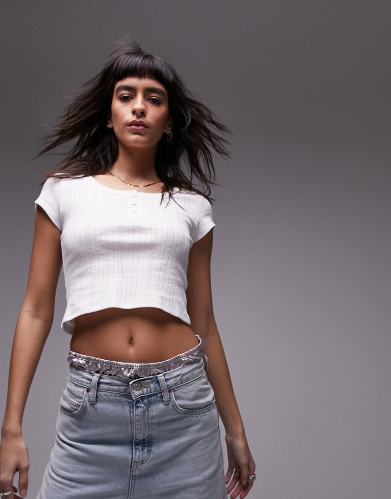 

Topshop - Короткая белая футболка с перфорацией