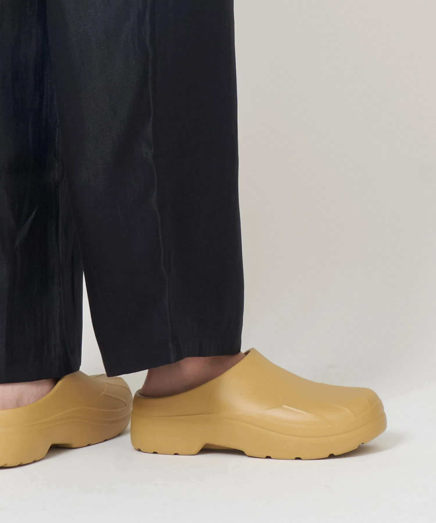 Сандалии-кроксы SHAKA GARDEN CLOG EV