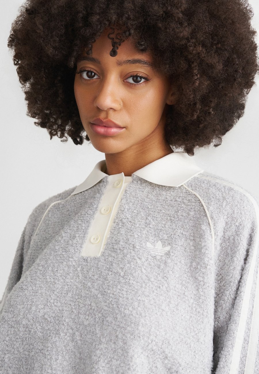 

Толстовка Adidas Originals Sweatshirt, Grey Two/Blue-Grey