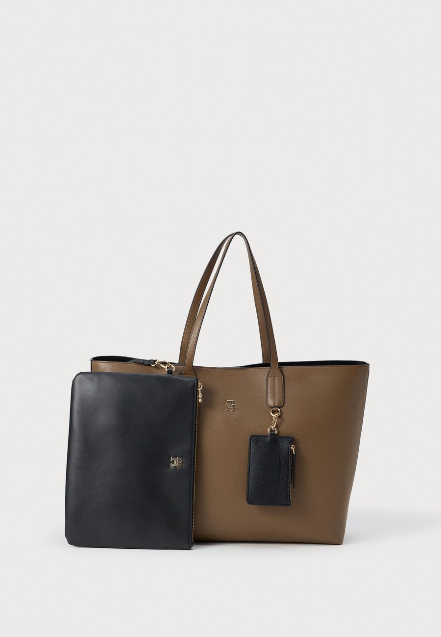 

Сумка-шоппер Tommy Hilfiger ICON TOTE, Nordic Taupe/Taupe