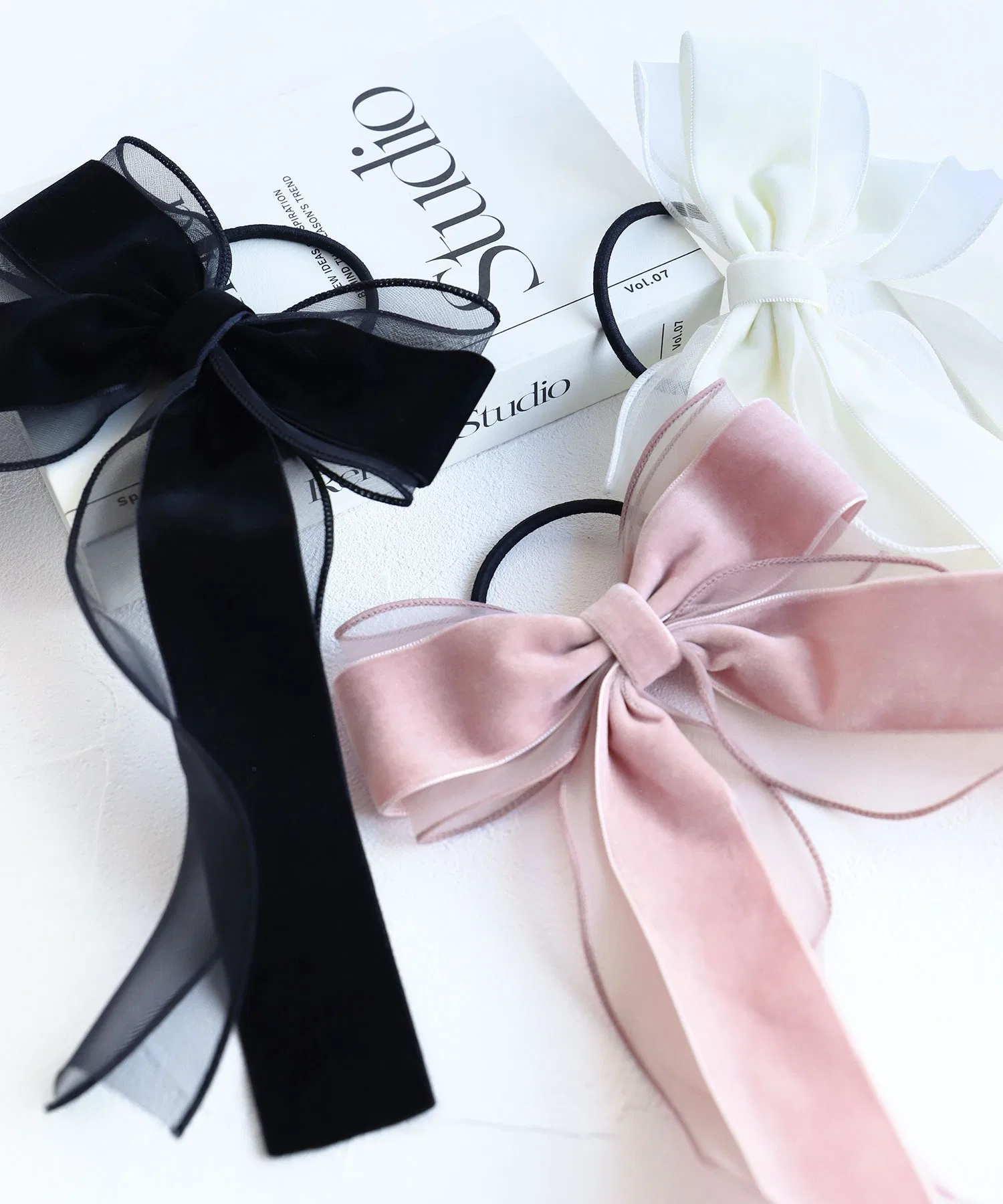 Резинка для волос Grace Ribbon из органзы и велюра, Rora, 14.5×22 см, слоновая кость — фото 2