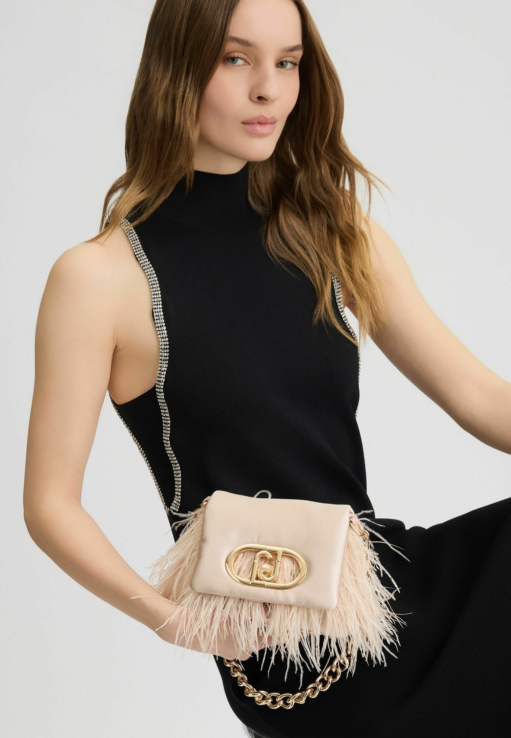 

Сумка через плечо WITH FEATHERED DETAILING LIU JO, лососево-розовый