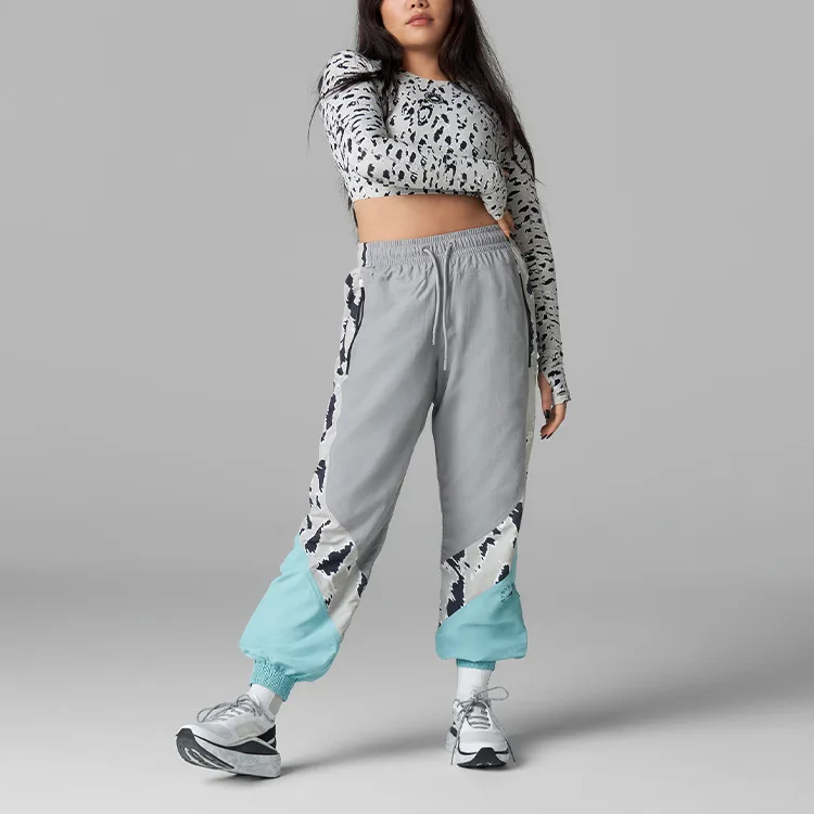 Adidas Stella McCartney цветные спортивные брюки вязаные женские sweatpants aluminum gray/aqua green — фото 2