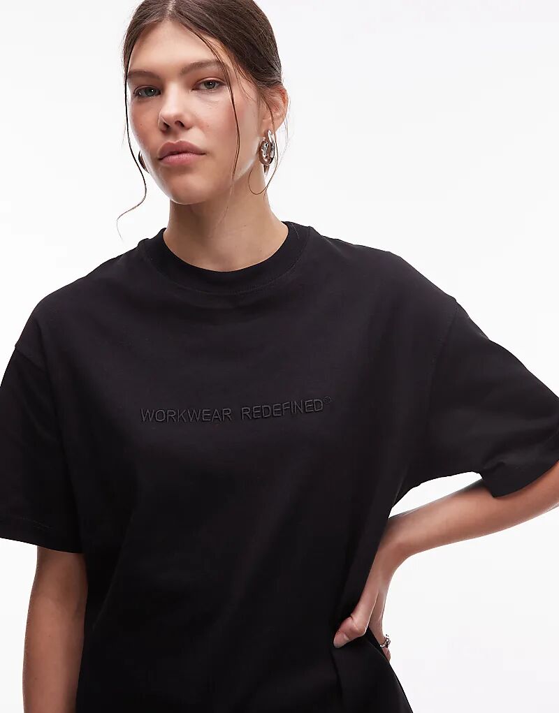 

Футболка свободного кроя с вышитым логотипом CAT WWR плотностью 180 г/м², черного цвета