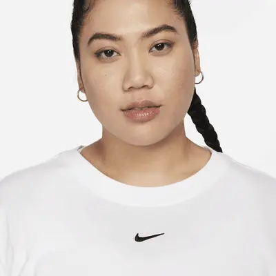 Футболка Nike Sportswear Essential, белый/черный — фото 3