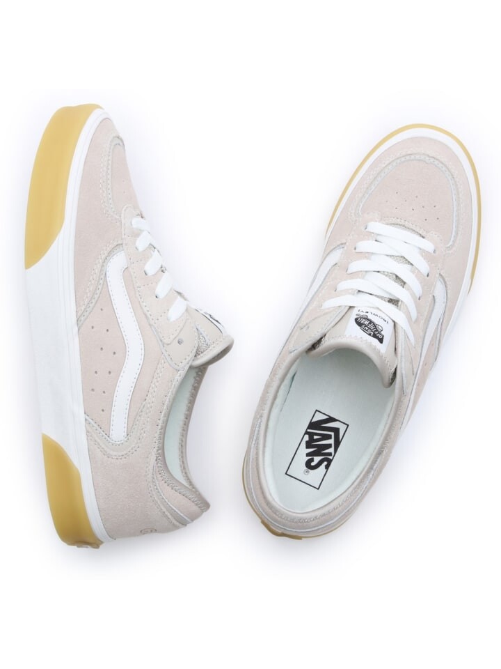 

Кроссовки на шнуровке Vans, черный