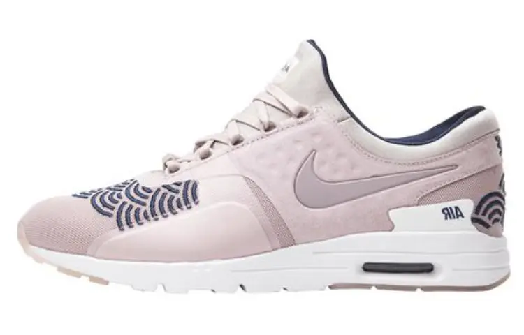 

Кроссовки Nike Air Max Zero для женщин