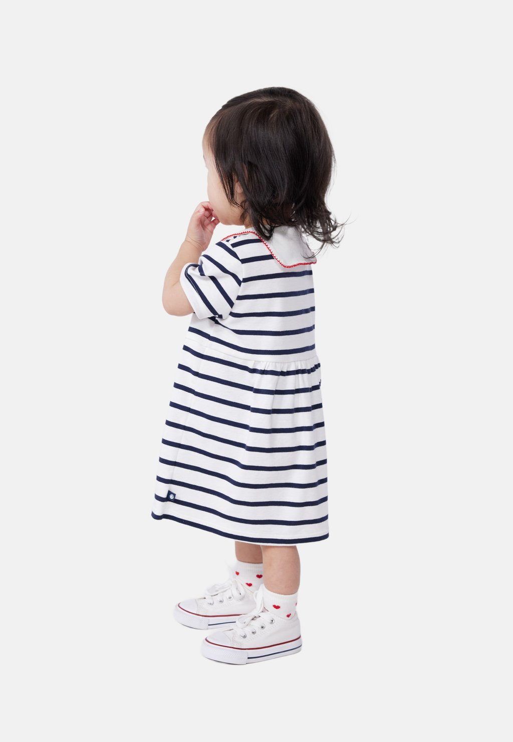 Повседневное платье KURZÄRMELIGES MIT STREIFEN Petit Bateau, белый — фото 2